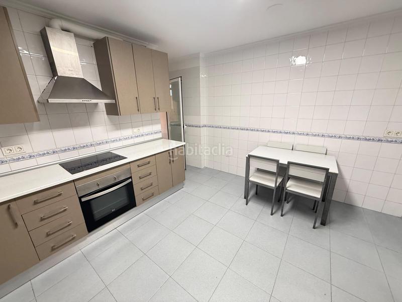 Foto 597c84a0-02d3-4439-92fb-43fde8ca3580. Rent flat with parking in Oliveros - Altamira Almería