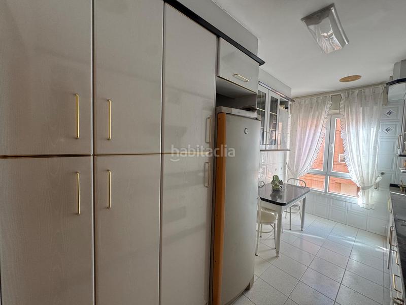 Foto 5e3365e4-f980-4ef0-a859-a5c8d68f0bd4. Appartement dans calle jardin medina 1 dans Nueva Andalucía Almería