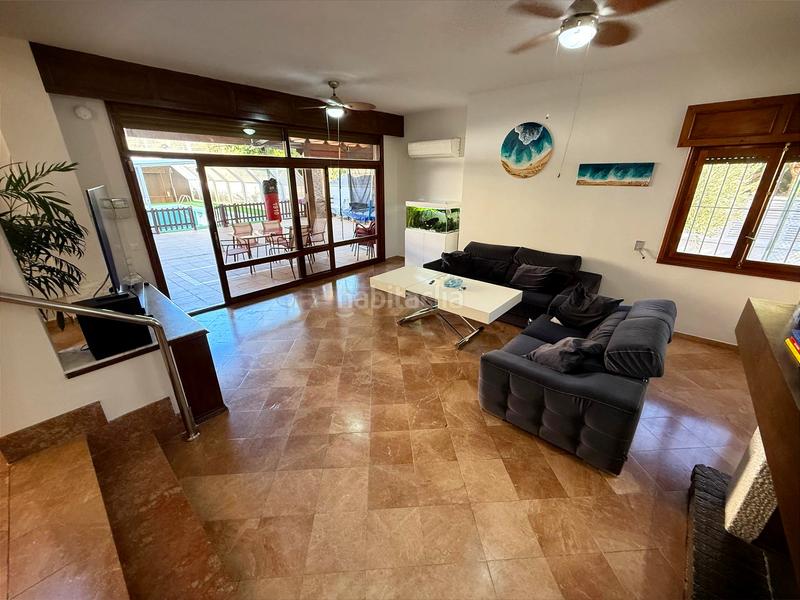 Foto 85491217-1436-47cb-a44f-95e914a42628. Chalet con parcheggio piscina in Aguadulce Sur Roquetas de Mar