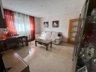 Flat  Calle calle leonor de aquitania