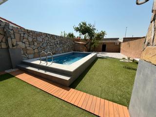 Casa en Calle virgen del valle 19. Casa independiente de una sola planta