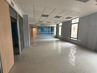 Bureau  Calle marqués de pickman. Oficinas en venta en marques de pickman sevilla