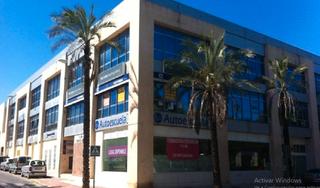 Oficina  Calle escultor duque cornejo. Oficina en venta en alcala de guadaira