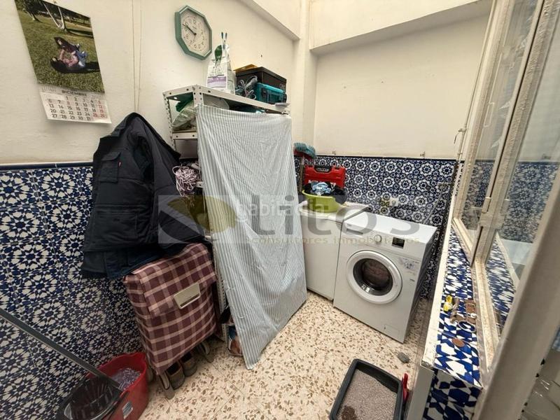 Foto dcab70a8-dce4-4279-981b-0e4e26ebbaf3. Piso  4 habitaciones venta en Centro - Doña Mercedes Dos Hermanas