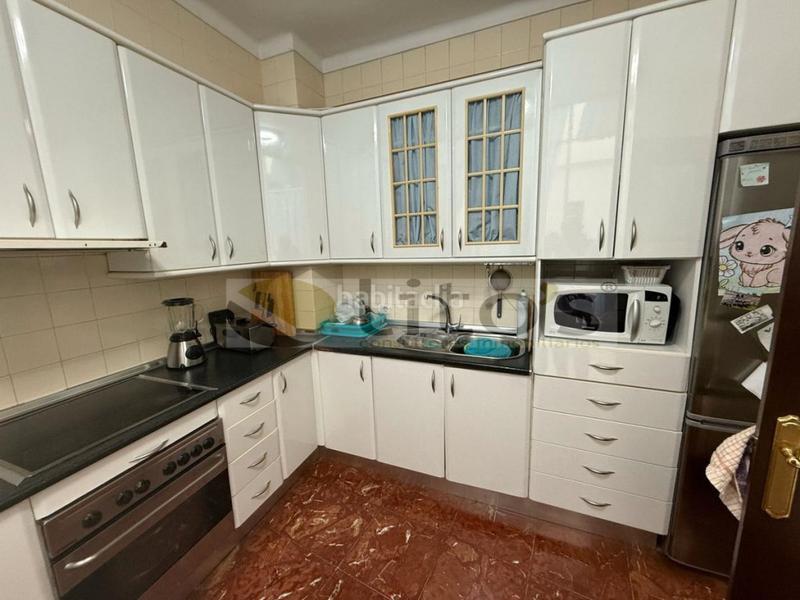 Foto e1e0ec6c-7869-4bc1-bf83-519cf791d06c. Piso  4 habitaciones venta en Centro - Doña Mercedes Dos Hermanas