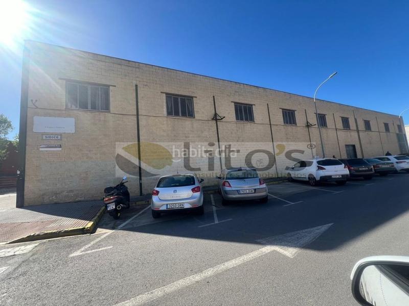 Foto 69a6278e-77a1-4ffe-92e1-722a79fc13be. Nave industrial  venta en Centro - Doña Mercedes Dos Hermanas