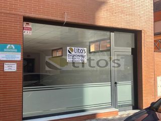 Miete Geschäftsraum  Avenida cristóbal colón. Local comercial alquiler dos hermanas