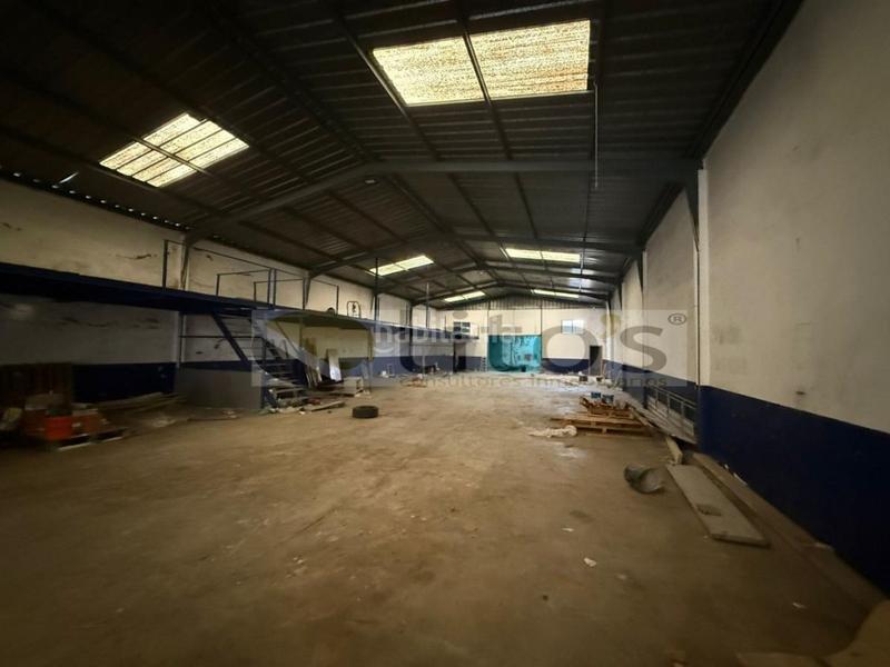 Foto 03772968-1ea9-43d3-b3c7-5fe3eed7b272. Nau industrial a Centro - Doña Mercedes Dos Hermanas