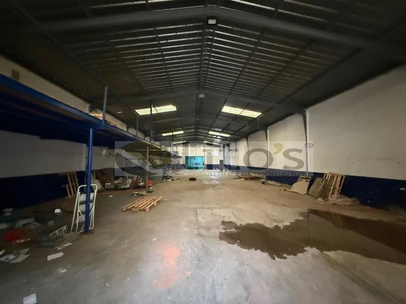 Foto e0311ea4-0c5d-401d-9c28-83064a020803. Nau industrial a Centro - Doña Mercedes Dos Hermanas