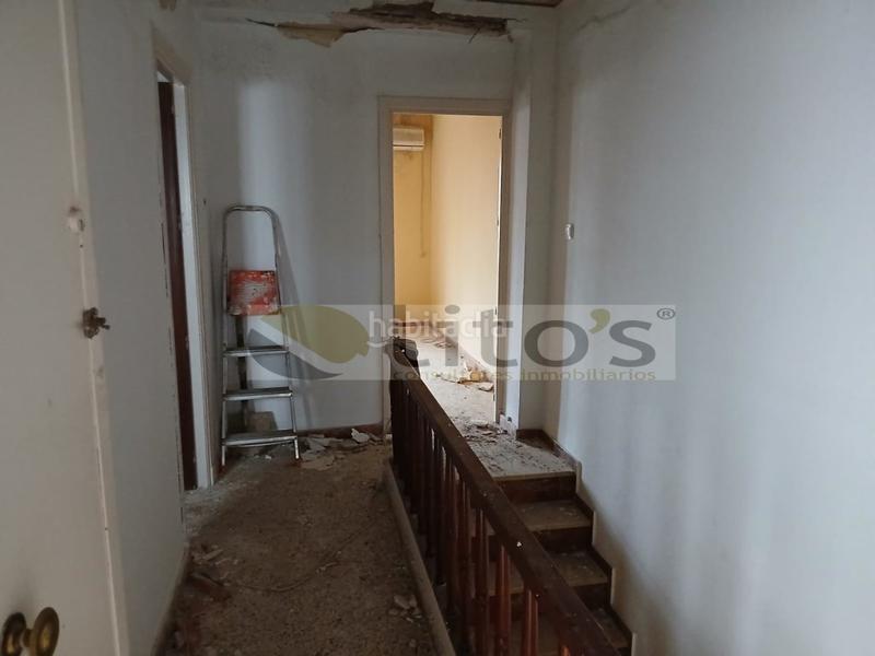 Foto 53acac03-2635-4ed6-9156-cbe391e5e8bd. Casa adosada vivienda en plano centro en Centro - Doña Mercedes Dos Hermanas