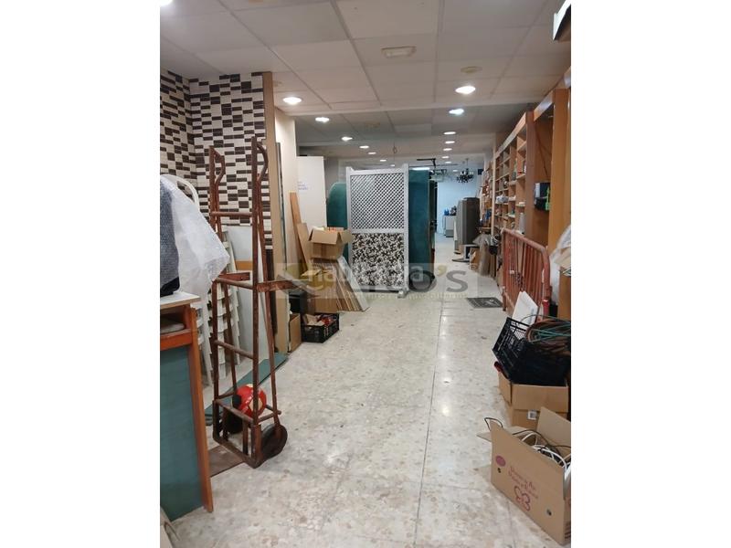 Foto a257828d-06ef-4366-9992-7ee6a1e79c7d. Casa adosada vivienda en plano centro en Centro - Doña Mercedes Dos Hermanas