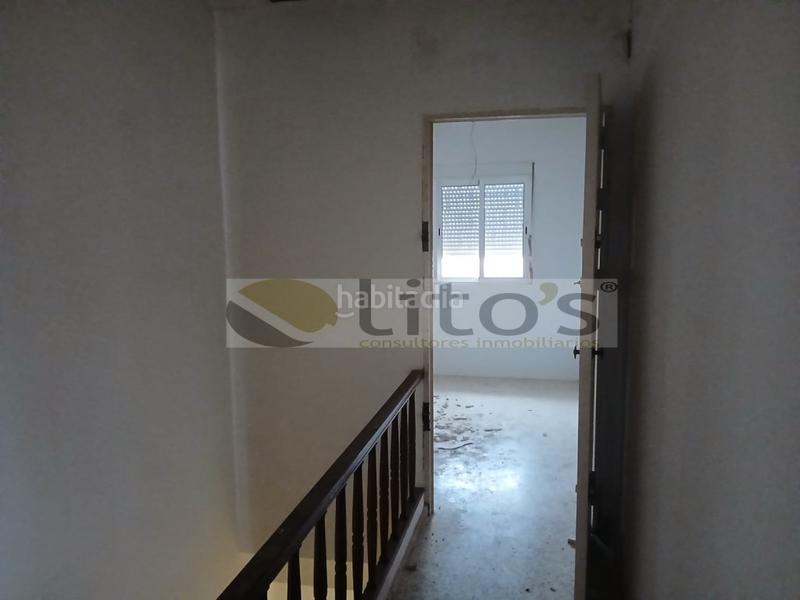 Foto c6411131-3edd-40b0-9aca-1ff4dcb51552. Casa adosada vivienda en plano centro en Centro - Doña Mercedes Dos Hermanas