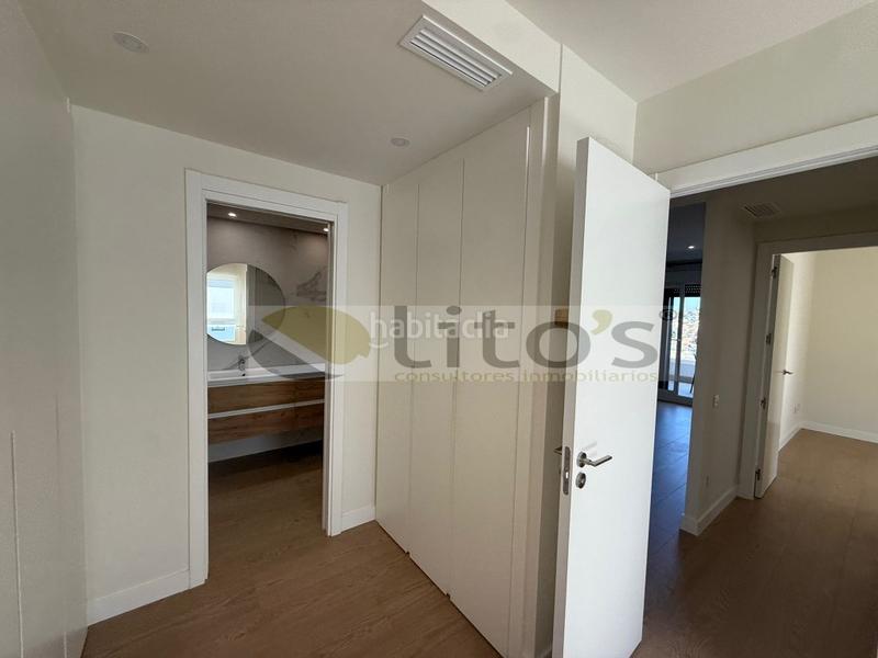 Foto 7004e663-be18-4e29-bee1-dafed7ecde9e. Affitto appartamento con parcheggio in Entrenúcleos Dos Hermanas