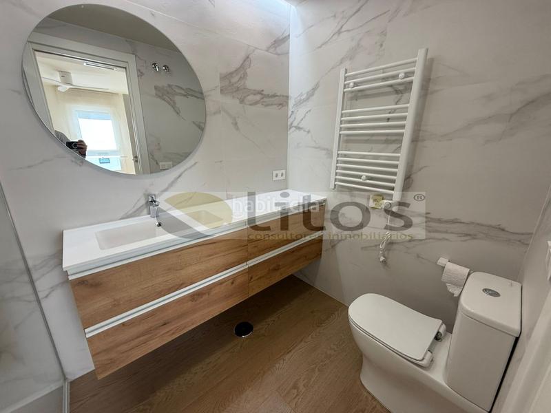 Foto dc201a9c-cec0-46d6-8d3a-cda808d2fb7b. Location appartement avec parking dans Entrenúcleos Dos Hermanas