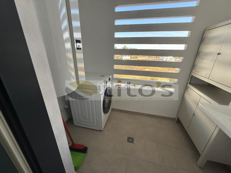 Foto afa1125f-ac12-4682-9c80-35137847d623. Miete etagenwohnung mit parking in Entrenúcleos Dos Hermanas