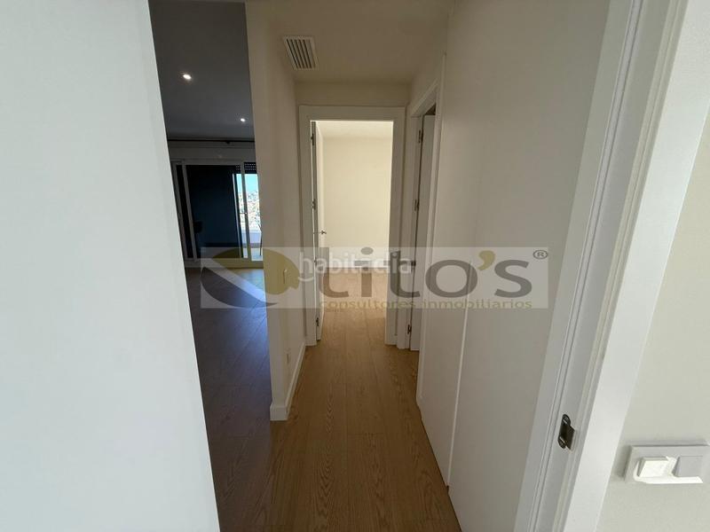 Foto c3b6f124-a7c1-482a-b665-348753363471. Rent flat with parking in Entrenúcleos Dos Hermanas