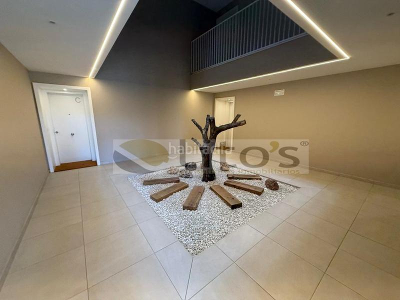 Foto f39f963e-1c18-454b-bc4b-c883152df8c0. Rent flat with parking in Entrenúcleos Dos Hermanas