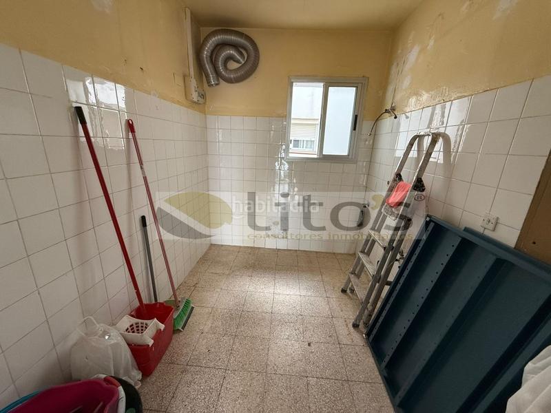 Foto 13fee187-0fd0-47bb-9e5e-d736bd6e7505. Piso  en juan sebastián elcano en Centro - Doña Mercedes Dos Hermanas