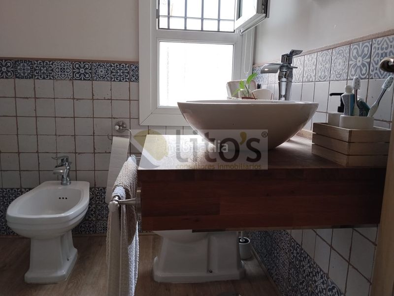 Foto a9f666eb-2018-4d41-8ed0-7f15027bd053. Casa adossada amb aparcament piscina a Arco Norte - Avda España Dos Hermanas