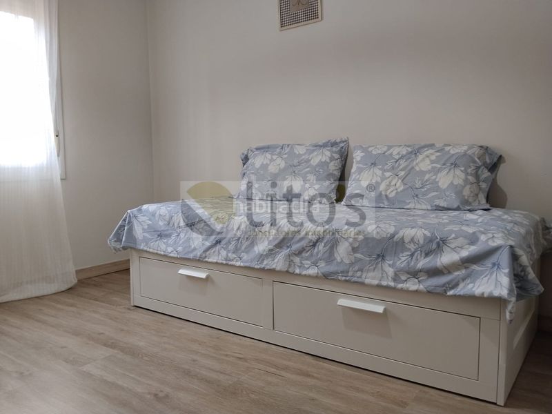 Foto f547644c-35cf-4b3f-9659-c15b6968c030. Casa adossada amb aparcament piscina a Arco Norte - Avda España Dos Hermanas