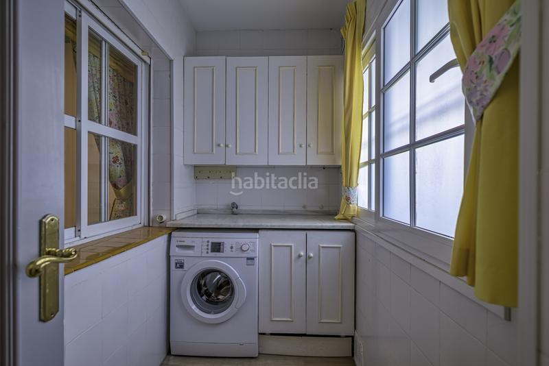 Foto 5f43b51a-5de7-49bf-9013-0fd6037b24eb. Dachwohnung mit parking pool in Castillo Sohail - Myramar Fuengirola