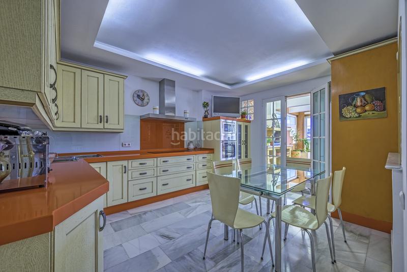 Foto aec957a6-a154-418f-bf3d-68d5d552d119. Dachwohnung mit parking pool in Castillo Sohail - Myramar Fuengirola