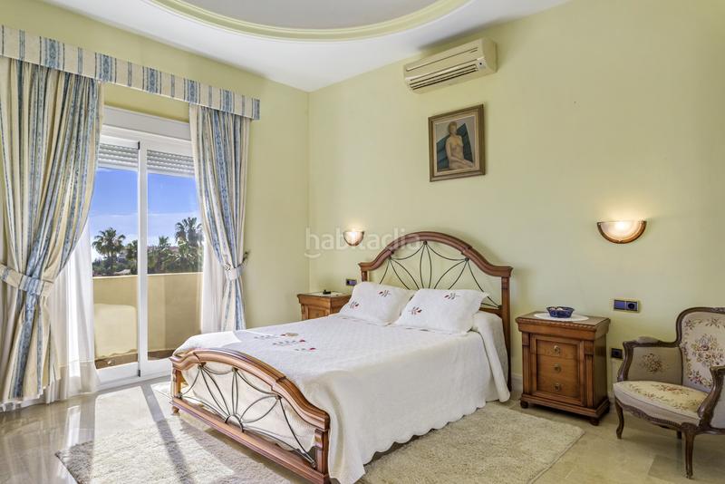 Foto 9754ad8a-4b10-414f-8491-ecdb5ca20412. Casa amplia villa de lujo en una popular zona residencial junto al campo de golf de torrequebrada costa en Benalmádena