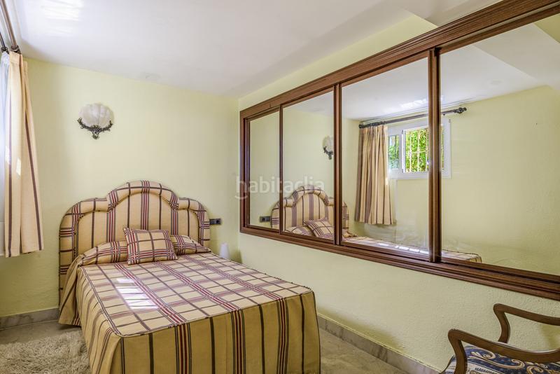 Foto c63cc7df-2ead-4388-a413-0e544d3bef2e. Casa amplia villa de lujo en una popular zona residencial junto al campo de golf de torrequebrada costa en Benalmádena