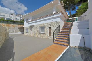 Casa a Riviera del Sol. Villa en riviera del sol, a poca distancia de la playa  excelent