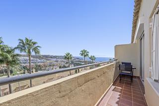 Casa adossada a La Cala Mijas. Excelente casa adosada con aparcamiento privado, trastero y ampl