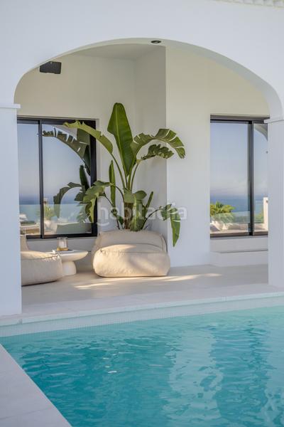 Foto 1754df71-c650-4801-bcaa-8d0d51e10014. Haus mit parking pool in La Capellanía - El Higuerón Benalmádena