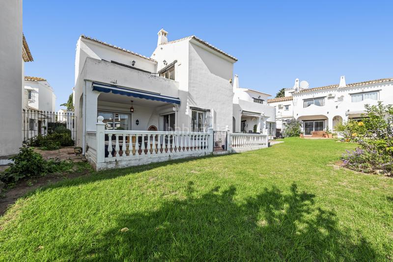 Foto 87fb3569-2cb4-461e-9ac1-f8c2ec781566. Casa villa con piscina comunitaria cerca de la playa y restaurentes en Mijas