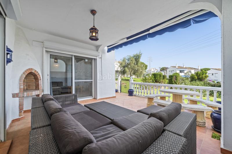 Foto bcd6820d-d509-42e4-a6c6-3736363ebeab. Casa villa con piscina comunitaria cerca de la playa y restaurentes en Mijas