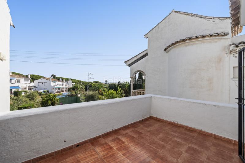 Foto d0d09781-c128-4e4d-95c2-2993c195e78c. Casa villa con piscina comunitaria cerca de la playa y restaurentes en Mijas