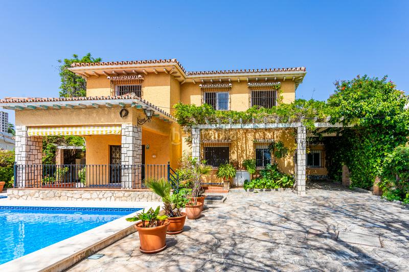 Foto 97fb2920-2392-40ba-9b61-5fa036458c5c. Haus mit pool in Puerto Marina Benalmádena