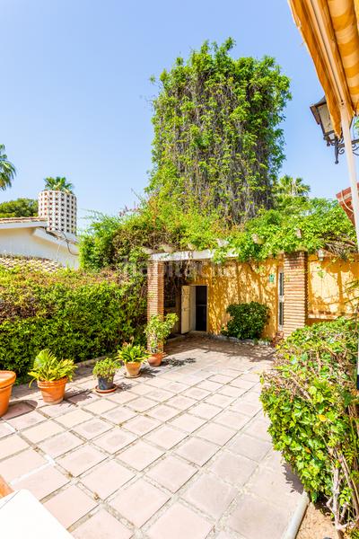 Foto cb636db5-06f5-478d-af2b-b1ba27f9192e. Haus mit pool in Puerto Marina Benalmádena