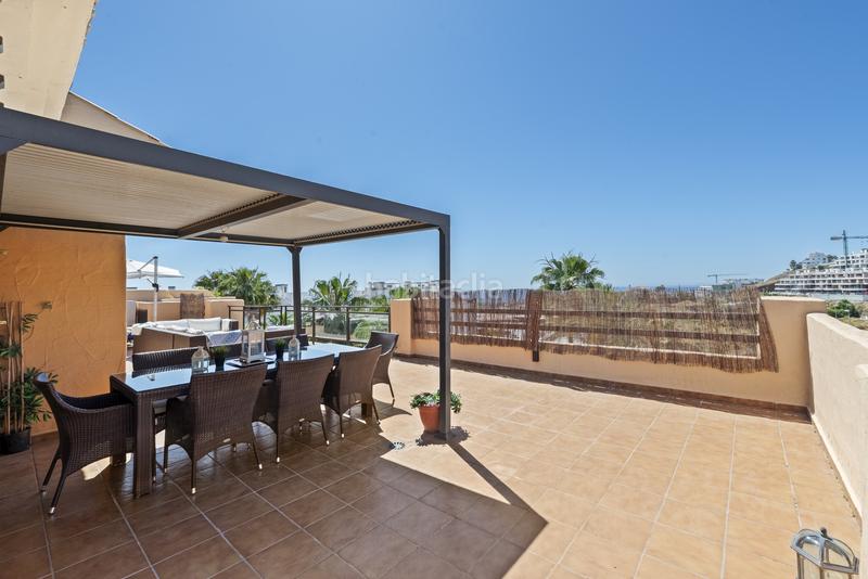Foto 0cd3198f-e87c-430e-a983-6c526f9078cf. Ático  esquinero espacioso con amplia terraza en calanova golf, costa en Mijas