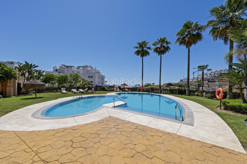 Foto 8b673416-137f-42c8-a313-76a9fcb02110. Ático  esquinero espacioso con amplia terraza en calanova golf, costa en Mijas