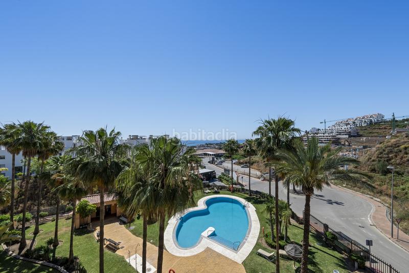 Foto b3a24136-3cd8-49c1-9563-5ecb32f48ee6. Ático  esquinero espacioso con amplia terraza en calanova golf, costa en Mijas