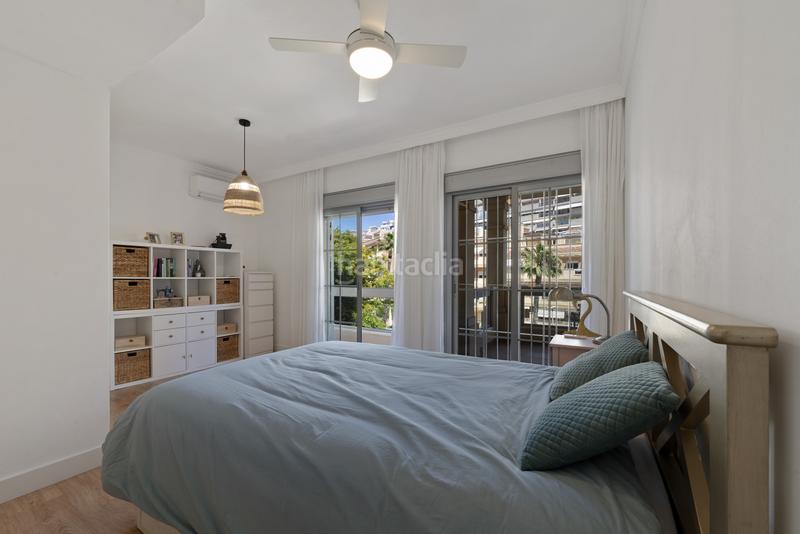 Foto 167ec03d-4bc0-4c89-9d69-cca1ea0b52ce. Maison jumelée avec parking piscine dans Zona Centro Comercial Torrequebrada Benalmádena