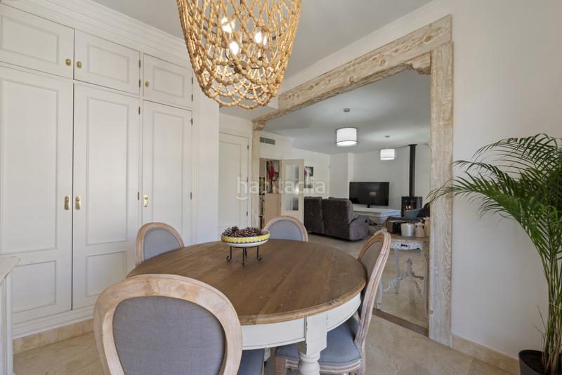 Foto 85285e49-8774-4b16-bd72-820f4caf7234. Maison jumelée avec parking piscine dans Zona Centro Comercial Torrequebrada Benalmádena