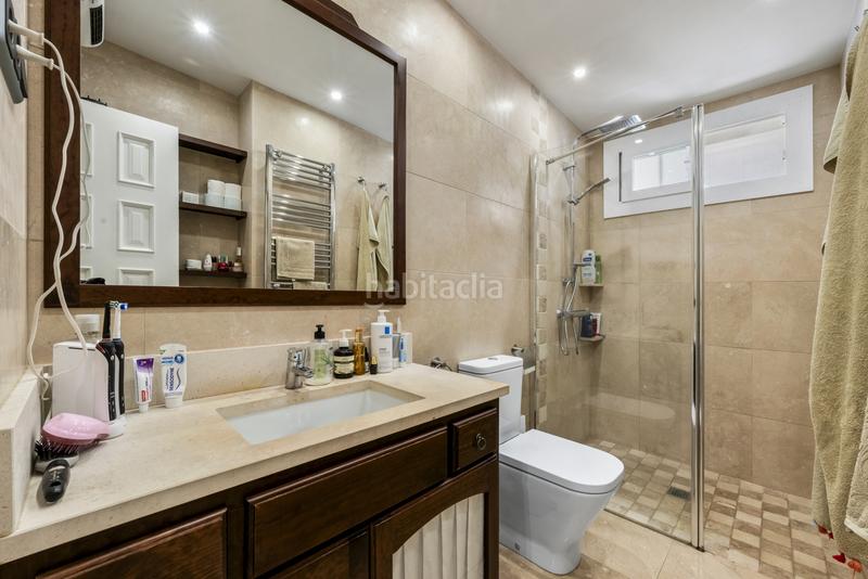 Foto 5e81fc2c-2063-4a41-8b48-38cb4ab2d72c. Casa adossada amb piscina a Castillo Sohail - Myramar Fuengirola