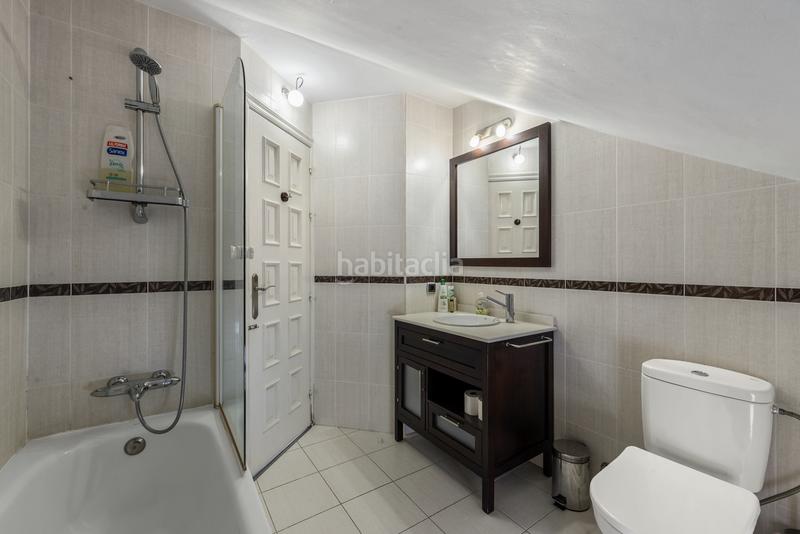 Foto 754a3168-ac02-489d-a74b-665ebf06fa98. Casa adossada amb piscina a Castillo Sohail - Myramar Fuengirola
