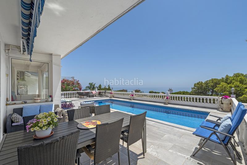 Foto 03a148dc-a537-4155-9205-7f32bdd123ba. Maison avec parking piscine dans El Faro de Calaburra - Chaparral Mijas