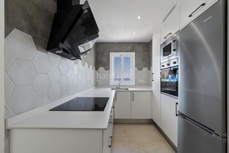 Foto 61bd95c2-c0e3-47a0-9a19-dc834ffebb09. Appartement mit parking in Las Gaviotas - Carvajal Fuengirola