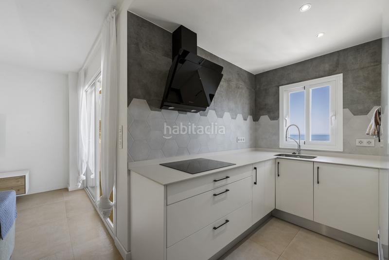 Foto b4800b0c-08a7-4ebf-af6e-ae971d156e8d. Appartement mit parking in Las Gaviotas - Carvajal Fuengirola