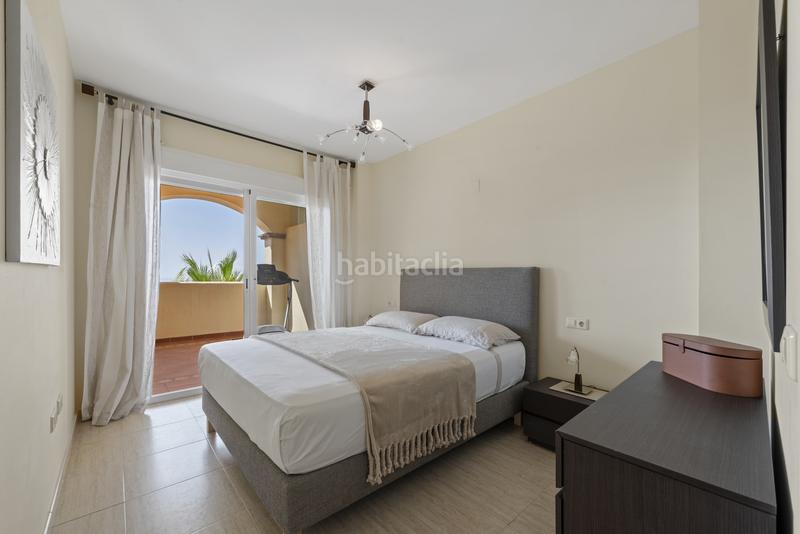 Foto 041df379-16fd-44ab-b6ae-6f5a315b8b96. Planta baja amplio apartamento en planta baja con vistas panorámicas al mar en Calahonda, costa en Mijas