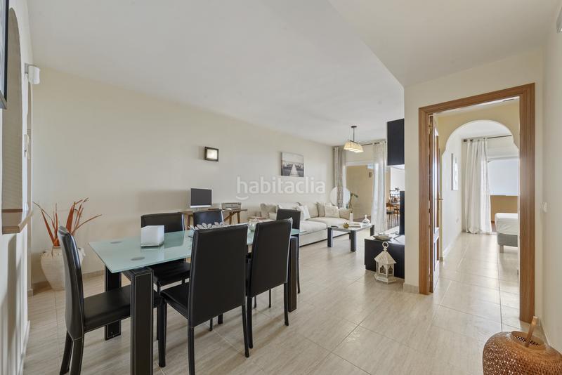 Foto d593d8a8-9025-4ec6-b8dc-85e51f536328. Planta baja amplio apartamento en planta baja con vistas panorámicas al mar en Calahonda, costa en Mijas