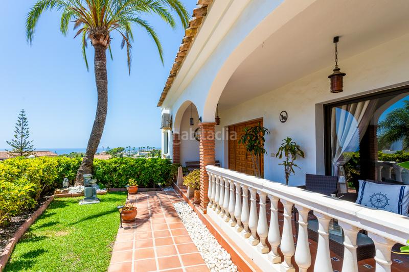 Foto 0b6f7169-aa89-4895-aafd-a6336cc0c825. Casa amplia villa familiar con vistas panorámicas al mar en Calahonda en Mijas