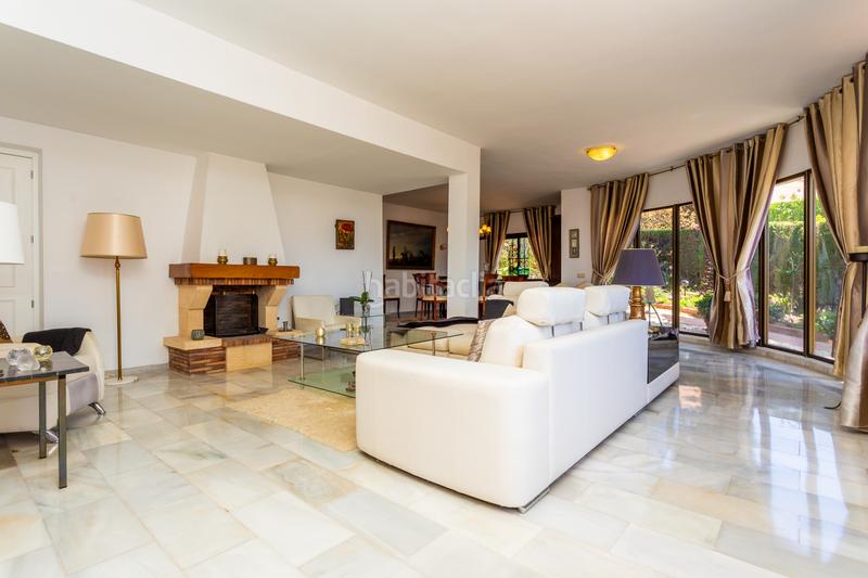 Foto aae83d10-2253-48b4-bcd7-b11ca5e6839c. Casa amplia villa familiar con vistas panorámicas al mar en Calahonda en Mijas